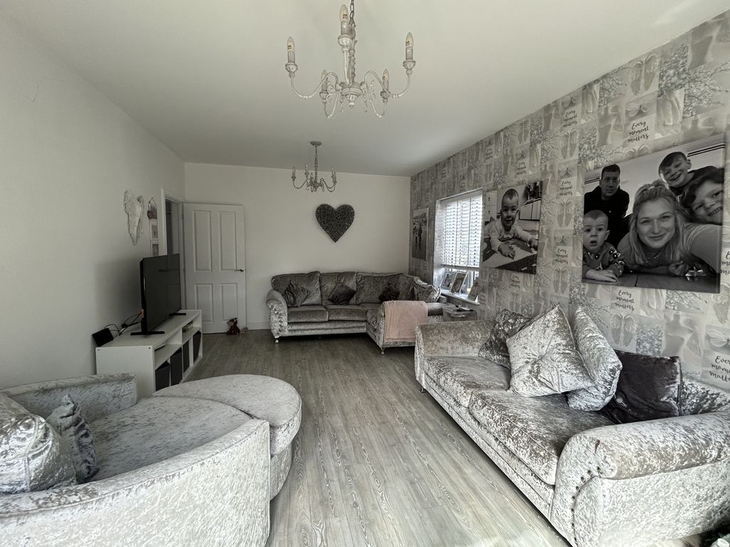 Headley Meadow Shortstown